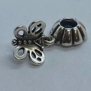 pandora authentic charm. S925 friendship butterfly.